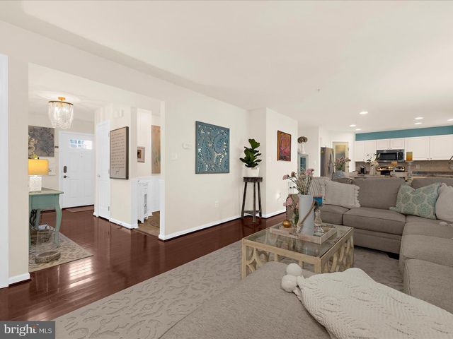 8110 LAURNICK DR, Glen Burnie, MD 21060