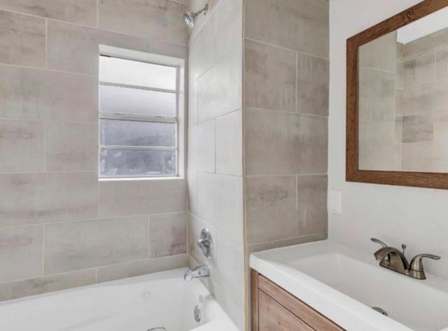 116 Trahan, Ames, TX 77575