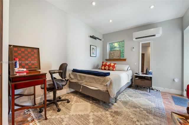 1029 Milan Ave 1029, Coral Gables, FL 33134