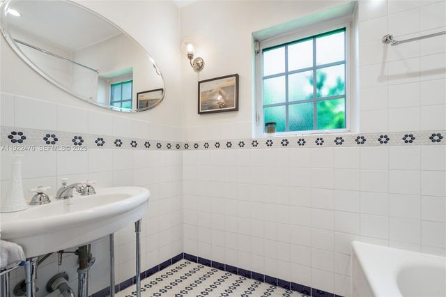 1029 Milan Ave 1029, Coral Gables, FL 33134