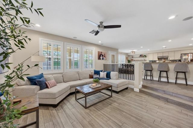 969 Pleasing Plateau Street, Henderson, NV 89002
