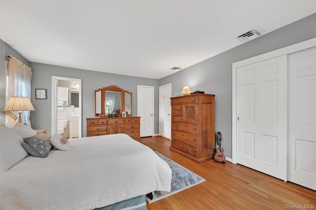 20 Prides Crossing, New City, NY 10956