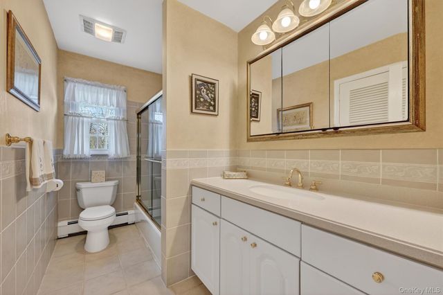 20 Prides Crossing, New City, NY 10956