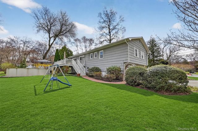 20 Prides Crossing, New City, NY 10956