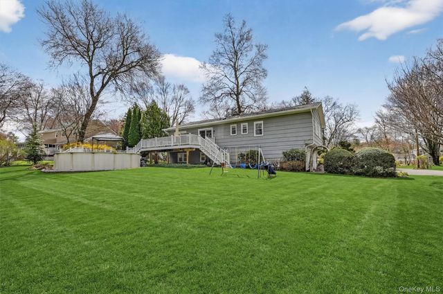 20 Prides Crossing, New City, NY 10956