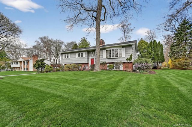 20 Prides Crossing, New City, NY 10956