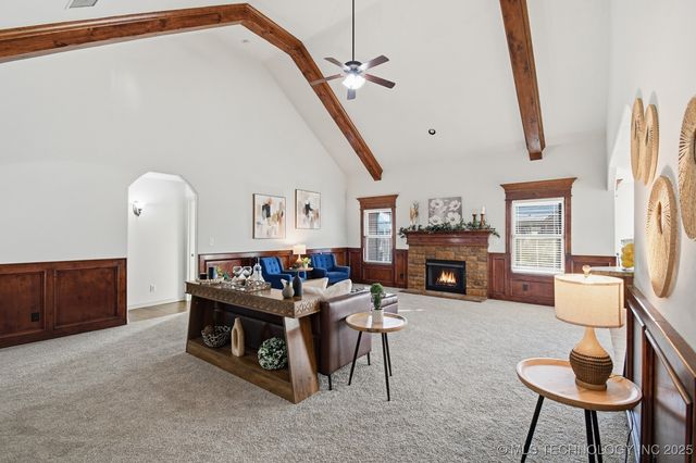 9214 N 143rd East Avenue, Owasso, OK 74055