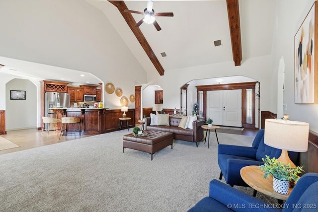 9214 N 143rd East Avenue, Owasso, OK 74055