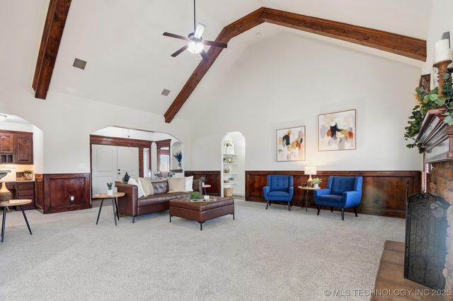 9214 N 143rd East Avenue, Owasso, OK 74055