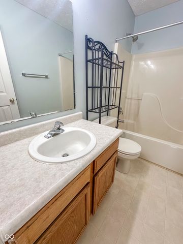 5711 Thompson Park Boulevard, Indianapolis, IN 46237