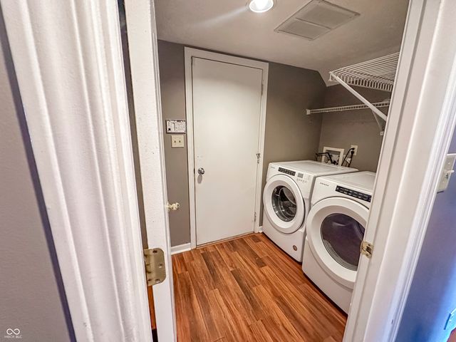 5711 Thompson Park Boulevard, Indianapolis, IN 46237