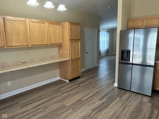 11018 Waterfield Lane, Indianapolis, IN 46235