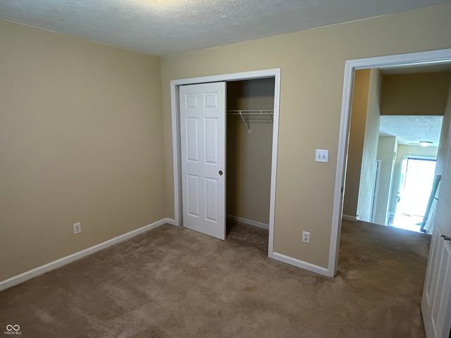 11018 Waterfield Lane, Indianapolis, IN 46235