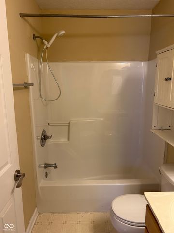 11018 Waterfield Lane, Indianapolis, IN 46235