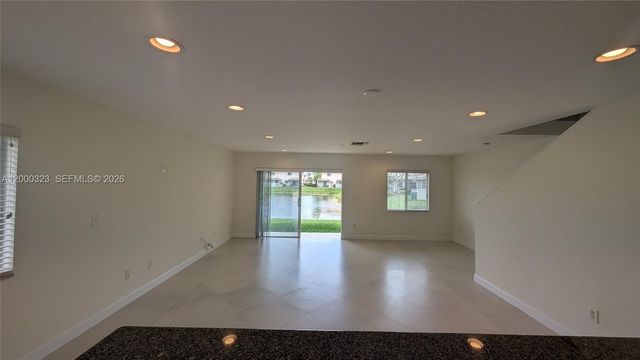 5910 Royal Way ----, Tamarac, FL 33321