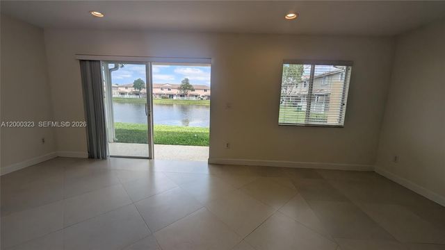 5910 Royal Way ----, Tamarac, FL 33321