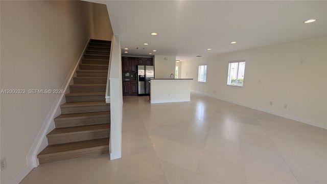 5910 Royal Way ----, Tamarac, FL 33321