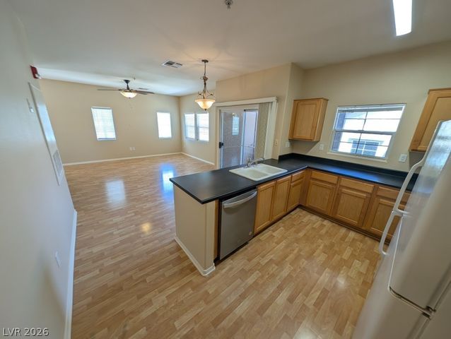 10280 GILMORE CANYON Court 201, Las Vegas, NV 89129
