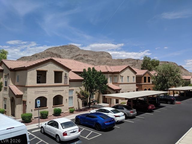 10280 GILMORE CANYON Court 201, Las Vegas, NV 89129