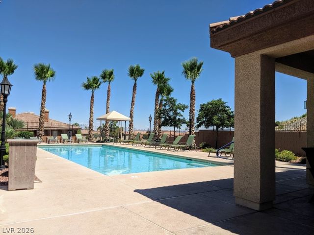 10280 GILMORE CANYON Court 201, Las Vegas, NV 89129