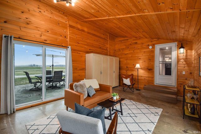 10774 N 750 W Road, Huntington, IN 46750