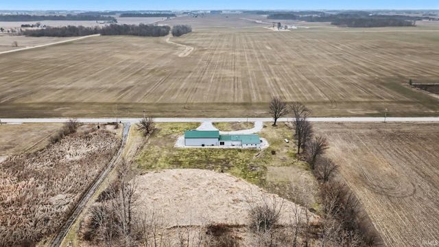 10774 N 750 W Road, Huntington, IN 46750