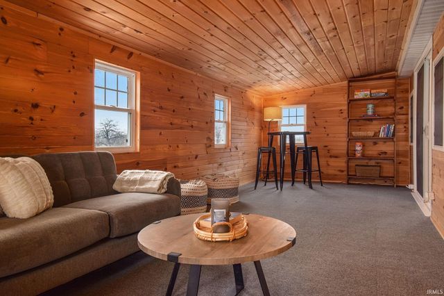 10774 N 750 W Road, Huntington, IN 46750