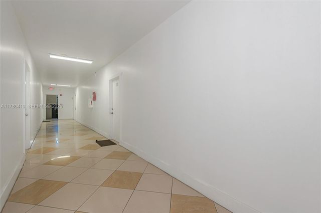 440 SW 5th Avenue, Miami, FL 33130