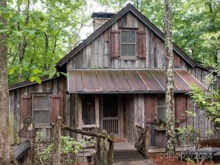 139 (#6) Boarding House Way 115, Sylva, NC 28779