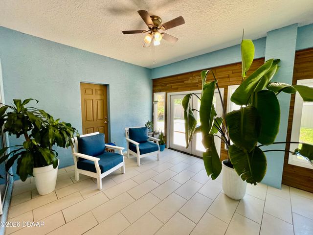 15 Senseney Path, Palm Coast, FL 32164