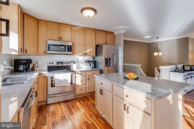 261 LINDA TER, Ephrata, PA 17522