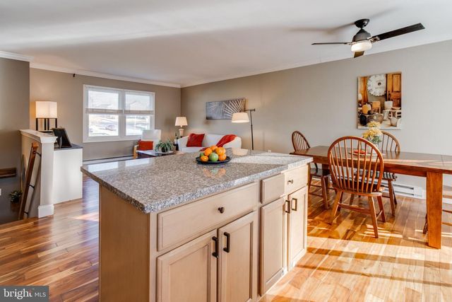 261 LINDA TER, Ephrata, PA 17522