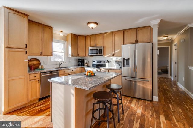 261 LINDA TER, Ephrata, PA 17522