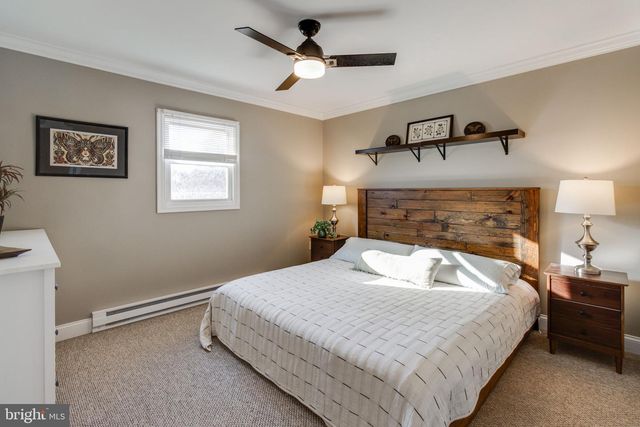 261 LINDA TER, Ephrata, PA 17522