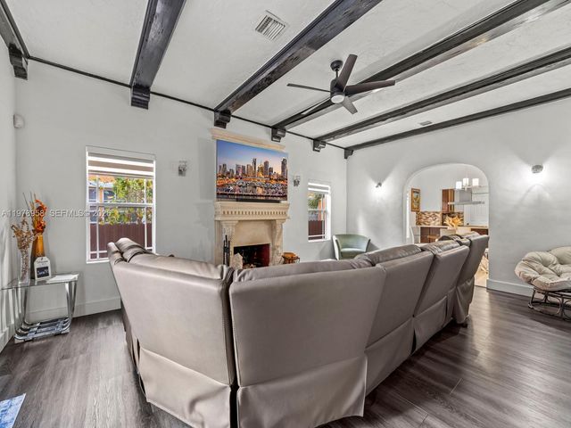 37 NW 47th Ter, Miami, FL 33127