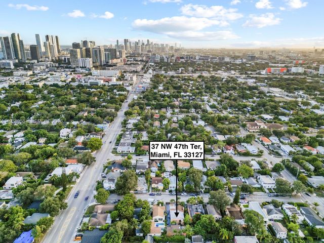 37 NW 47th Ter, Miami, FL 33127