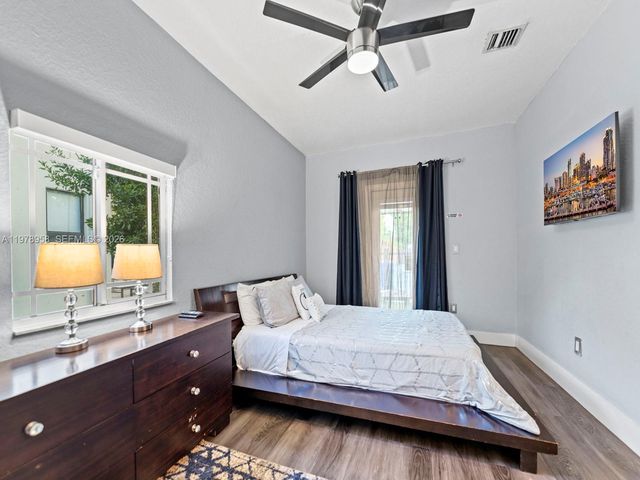 37 NW 47th Ter, Miami, FL 33127