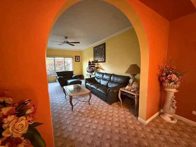336 Tuttle Drive, Bloomingdale, IL 60108