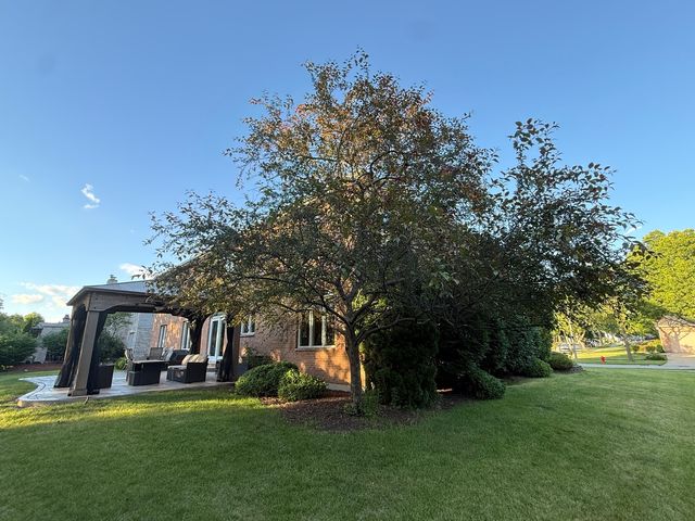 336 Tuttle Drive, Bloomingdale, IL 60108