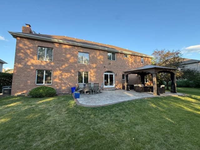 336 Tuttle Drive, Bloomingdale, IL 60108