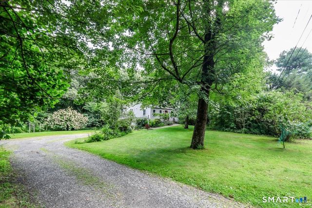323 Upper Grassy Hill Road, Woodbury, CT 06798