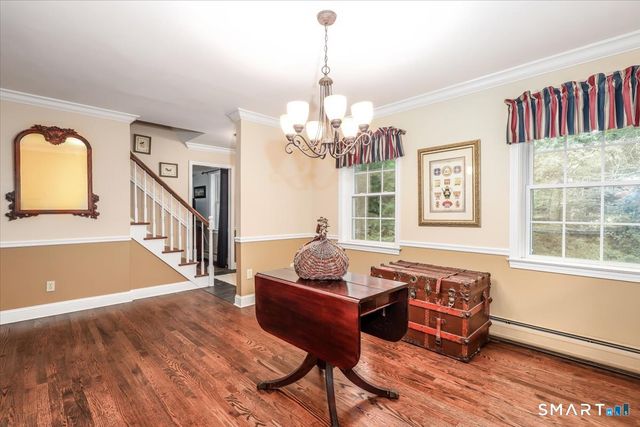 323 Upper Grassy Hill Road, Woodbury, CT 06798