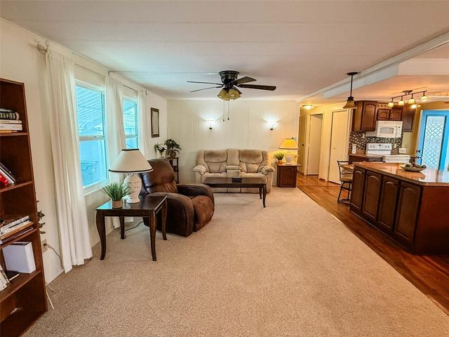 1401 W HIGHWAY 50 32, Clermont, FL 34711