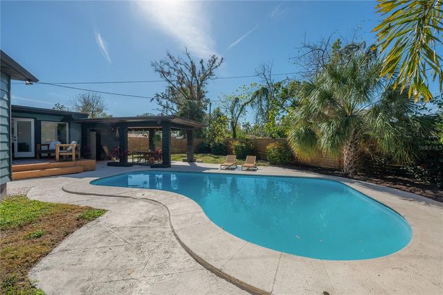 4110 N MARGUERITE STREET, Tampa, FL 33603