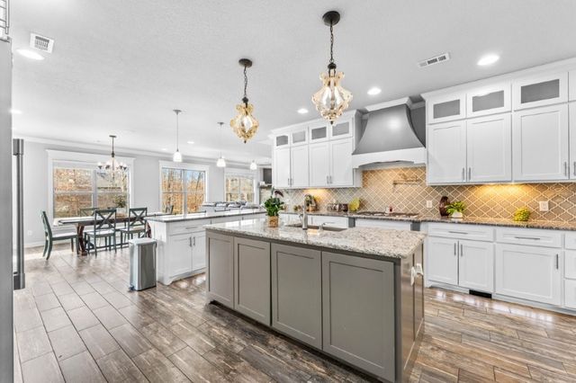 1503 Fontaine Court, Centerton, AR 72719