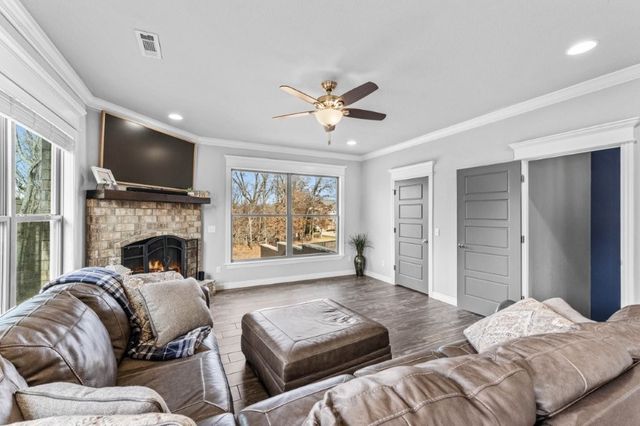 1503 Fontaine Court, Centerton, AR 72719