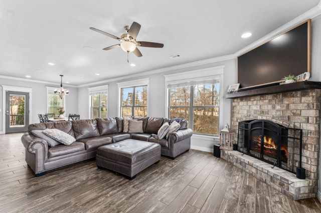 1503 Fontaine Court, Centerton, AR 72719