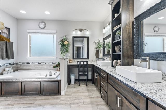 1503 Fontaine Court, Centerton, AR 72719