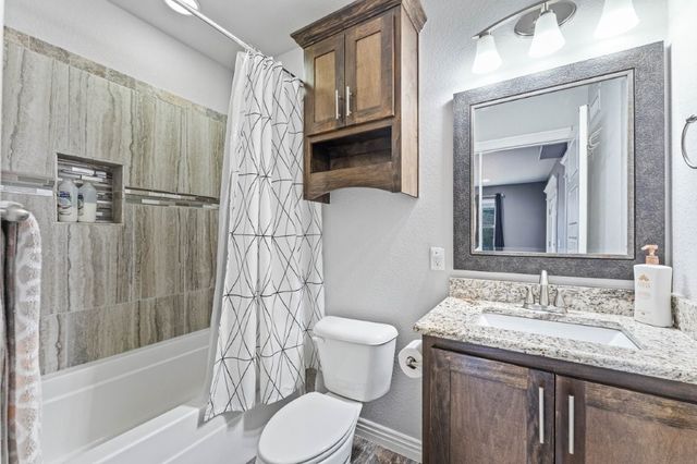 1503 Fontaine Court, Centerton, AR 72719