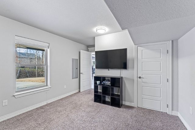 1503 Fontaine Court, Centerton, AR 72719